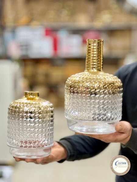 فازة زجاجية